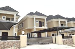 4 BEDROOM DETACHED DUPLEX WITH BQ 4 BEDROOM DETACHED DUPLEX WITH BQ