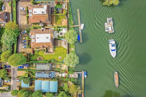 Twickenham Green London: 7 Reasons Families and Investors Love This Riverside Neighbourhood 35