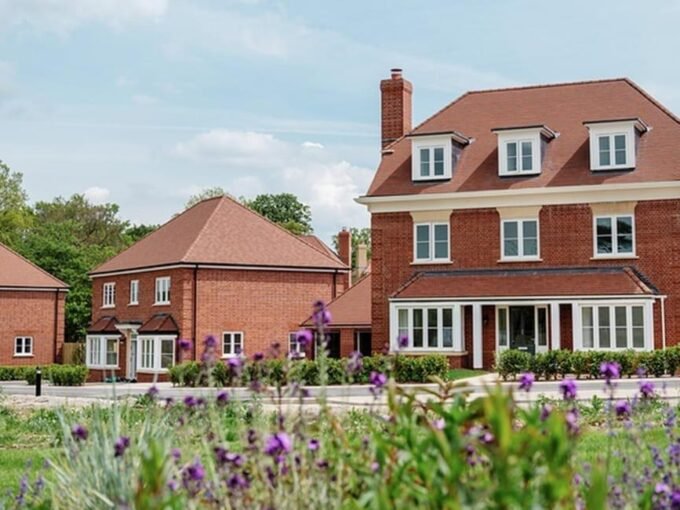 London Family-Friendly Communities: 7 Best Areas to Raise a Family in 2026 60