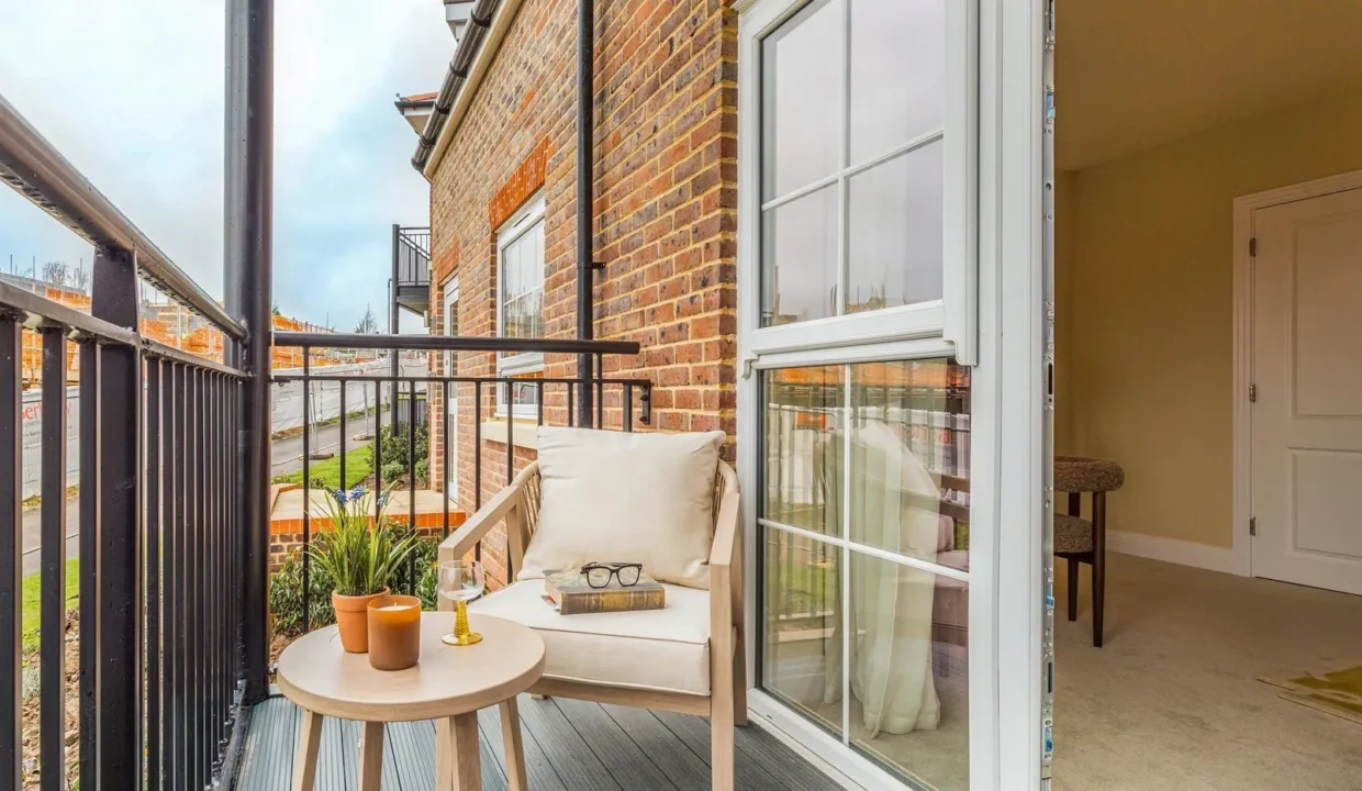 springhill_two-bedroom-show-apt_gallery_balcony_10032026