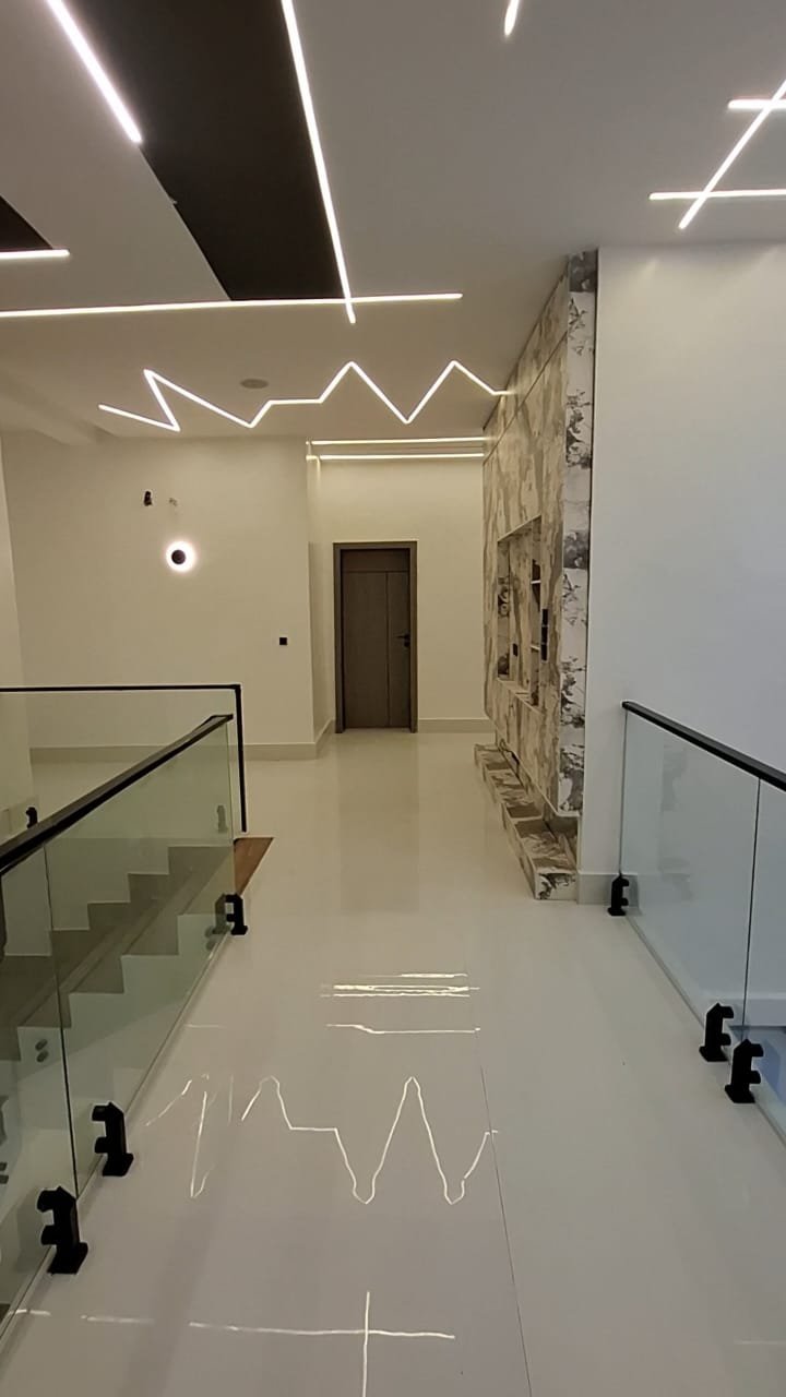 13-upper-floor-landing Diamond Estate | 5 Bedroom Fully Detached Duplex for Sale, Lagos