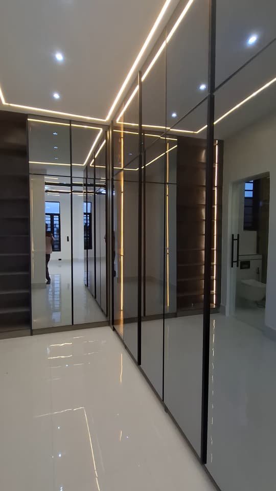 14-hallway Diamond Estate | 5 Bedroom Fully Detached Duplex for Sale, Lagos