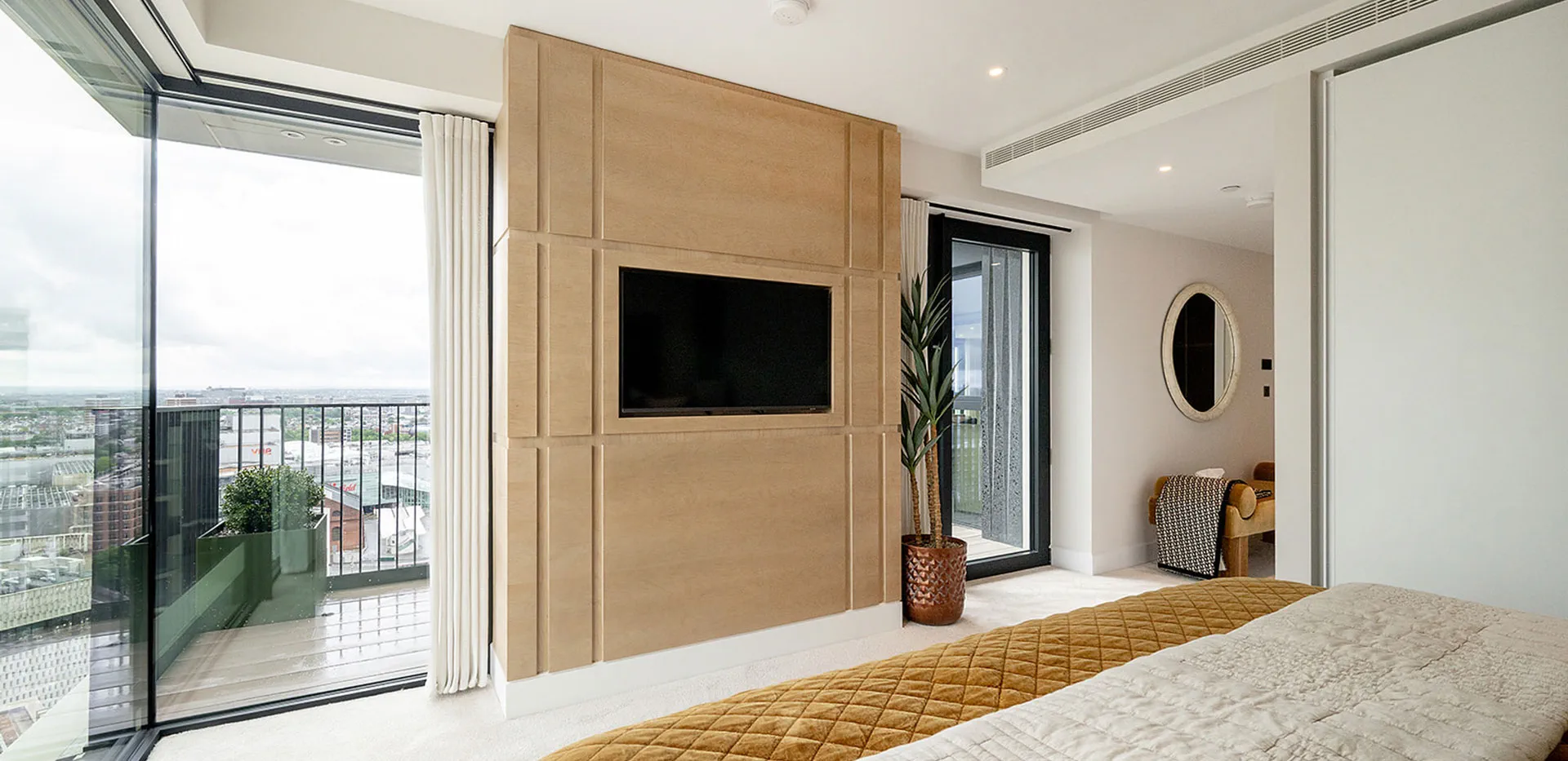White City Living | 3 Bedroom Apartments for Sale, London