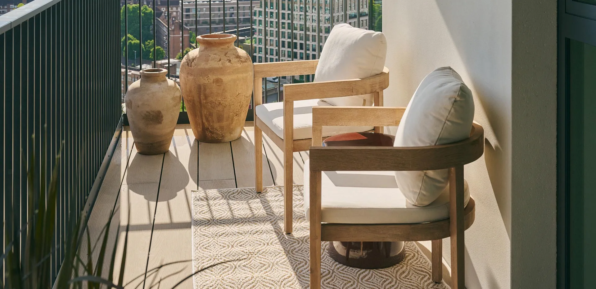 White City Living | 3 Bedroom Apartments for Sale, London