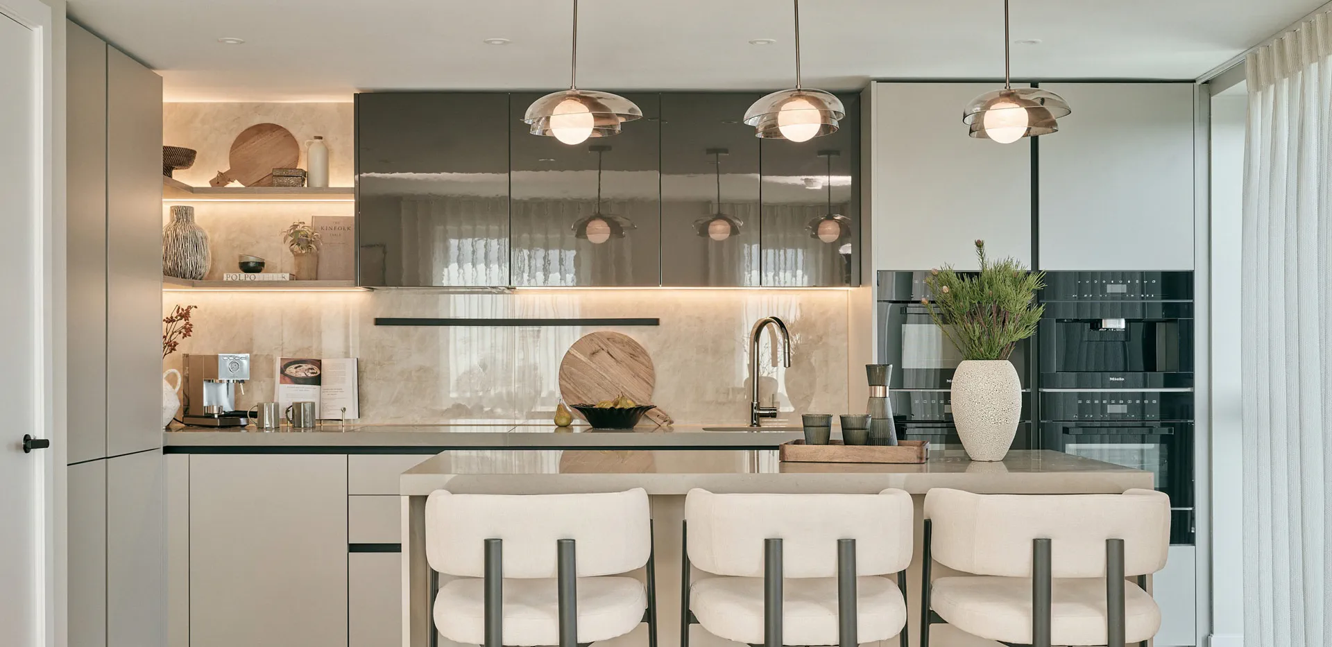 White City Living | 3 Bedroom Apartments for Sale, London