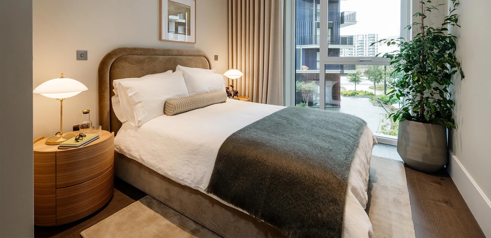 White City Living | 3 Bedroom Apartments for Sale, London