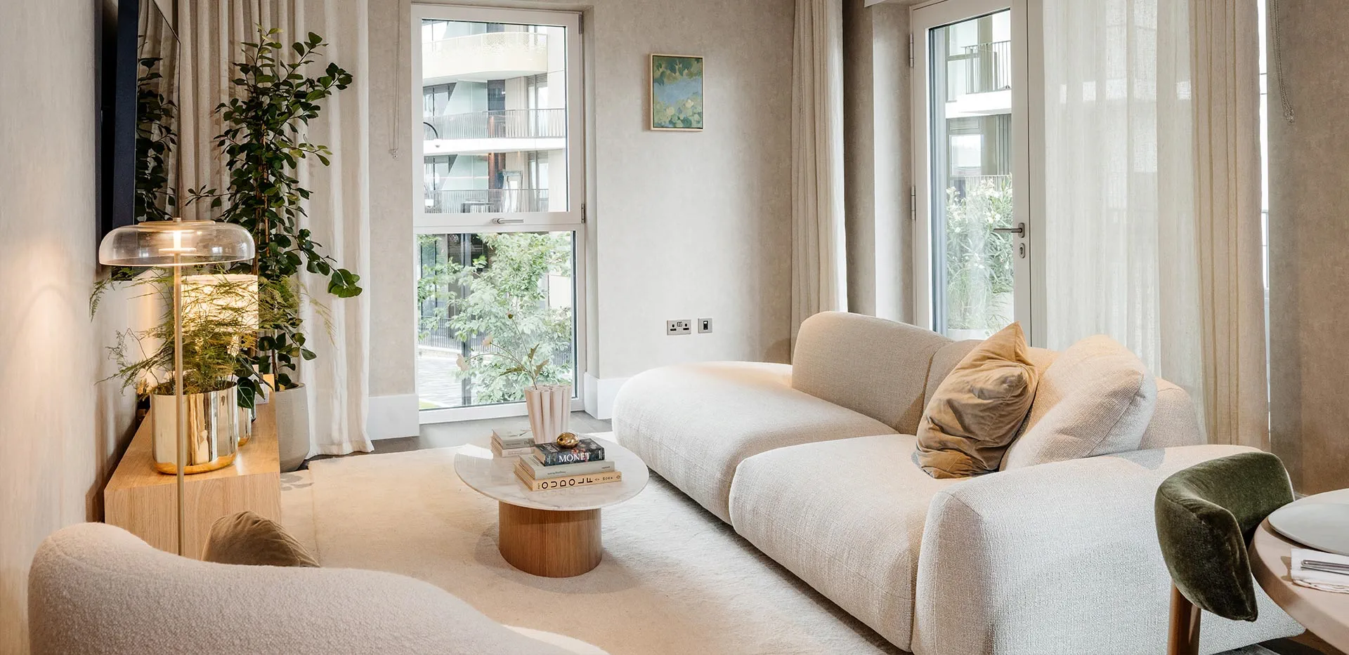 White City Living | 3 Bedroom Apartments for Sale, London
