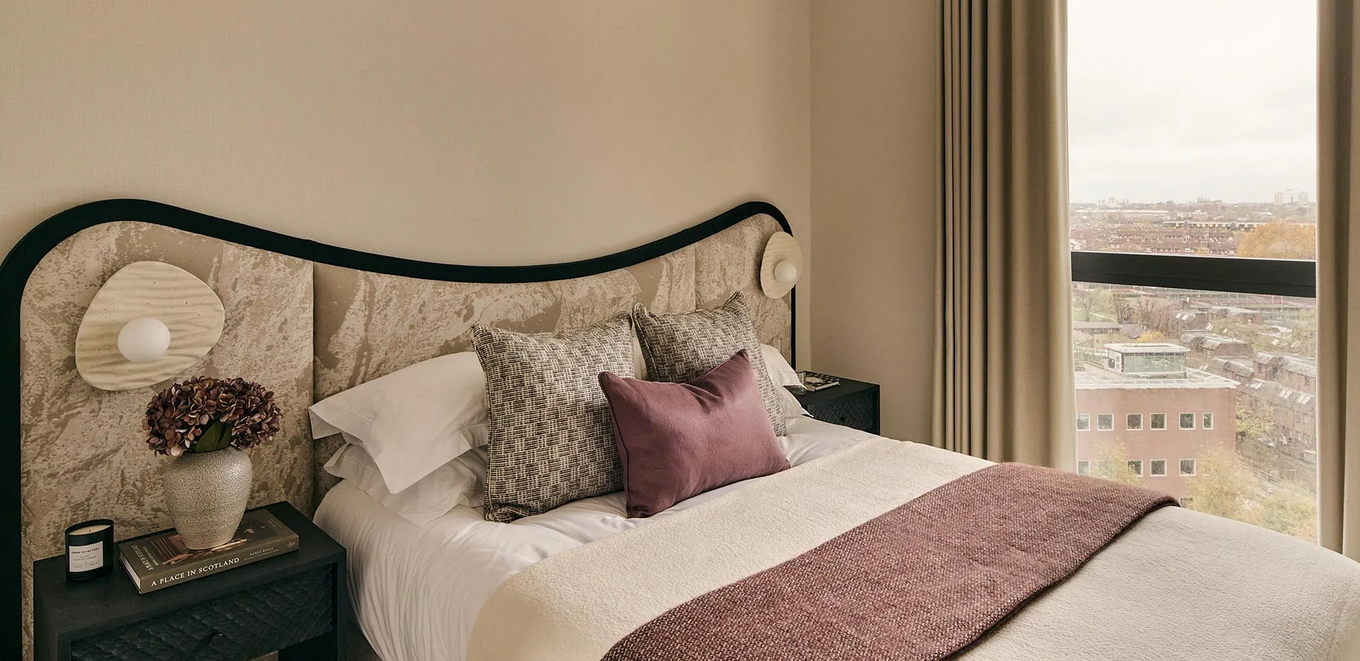 White City Living | 3 Bedroom Apartments for Sale, London