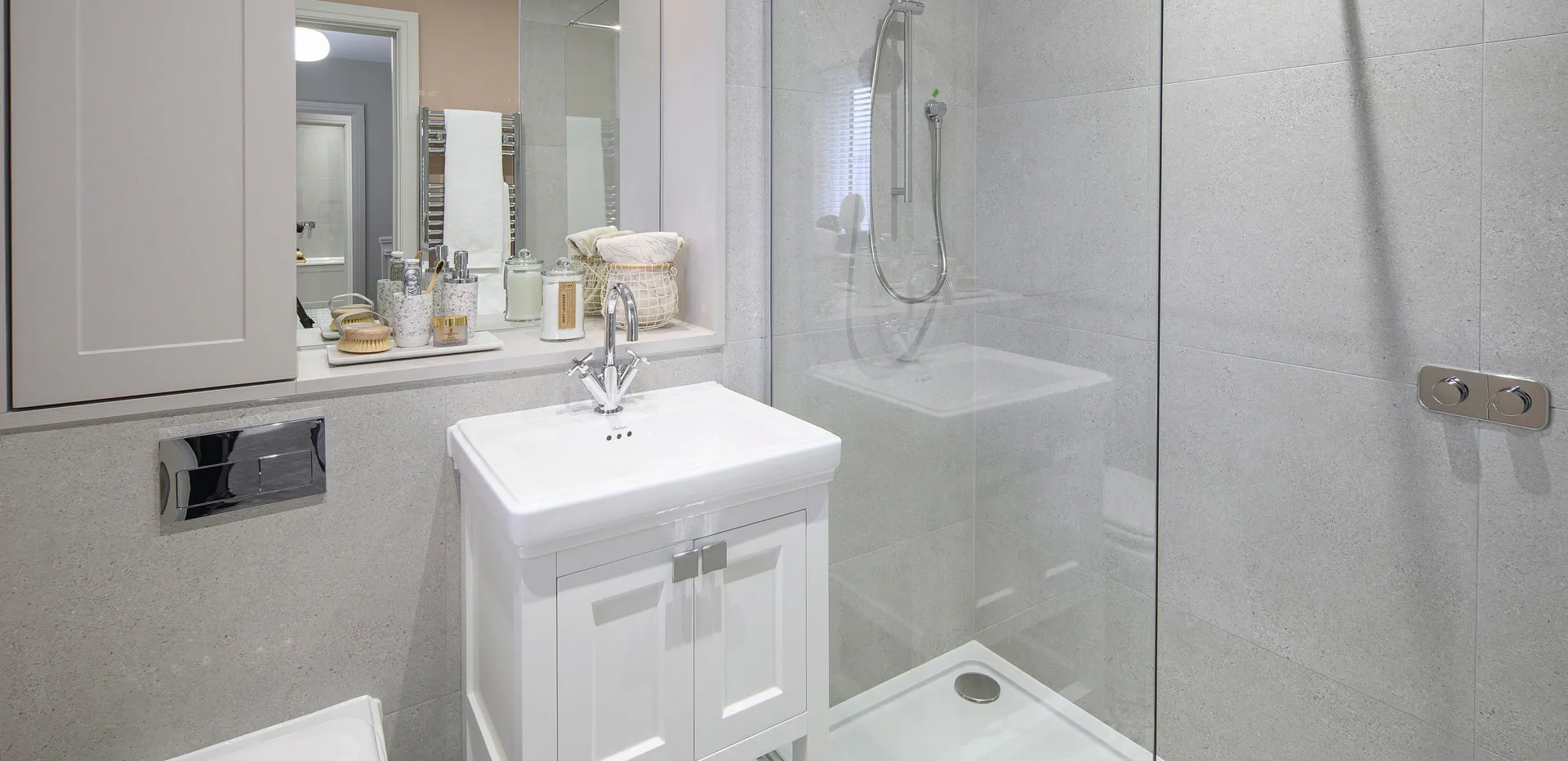 hartland-village_gallery_three-bedroom-showhome_bathroom-1_1003226 Hartland Village | 1, 2 and 3 Bedroom Apartments for Sale in Fleet